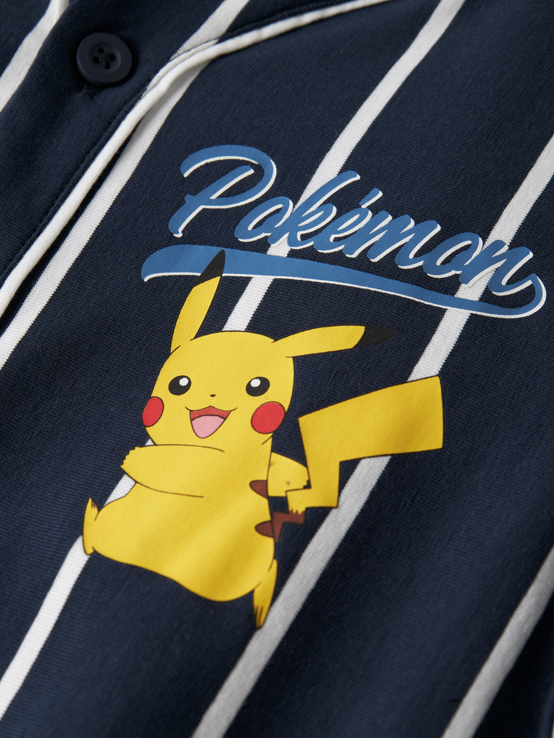 model_shot-front_full